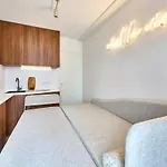 Close To La Villette Crimee Metro Station Line 7